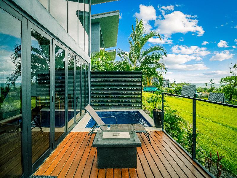 Junglo Resort And Spa image