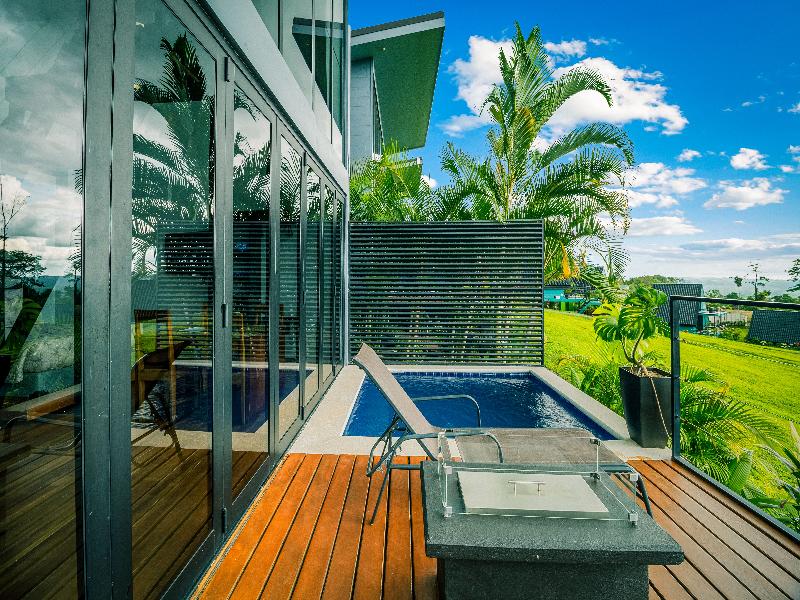 Junglo Resort And Spa image