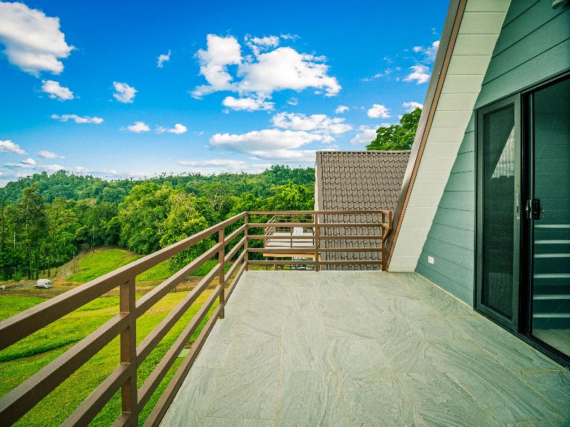 Junglo Resort And Spa image