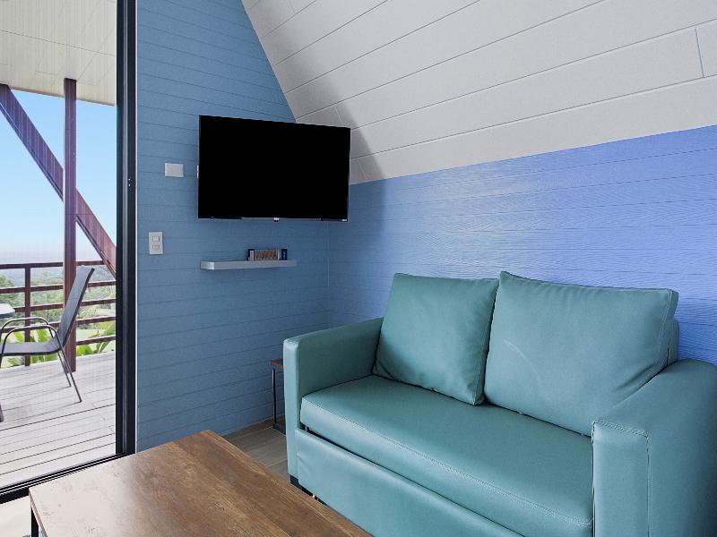 Junglo Resort And Spa image