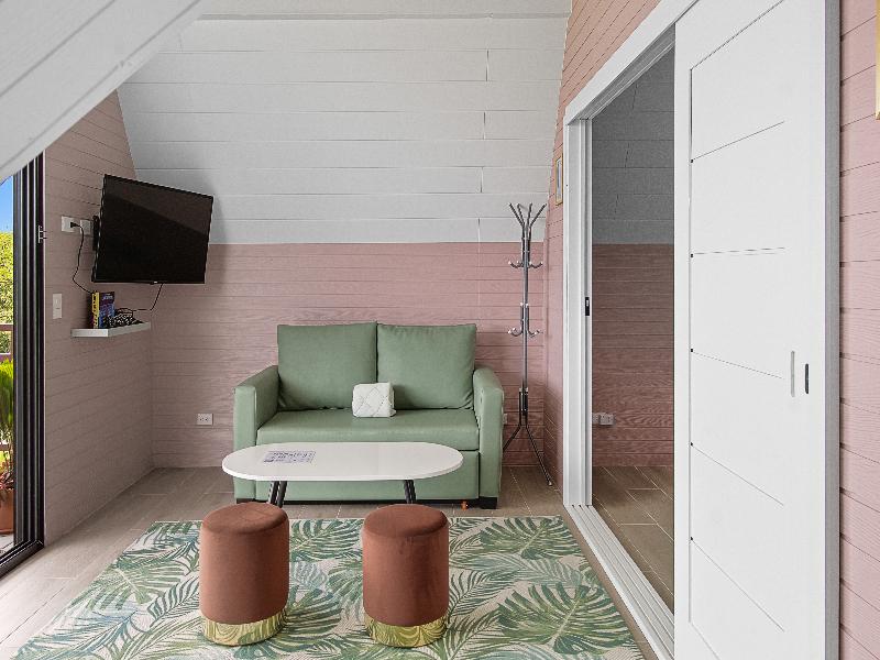 Junglo Resort And Spa image