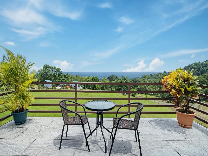 Junglo Resort And Spa image