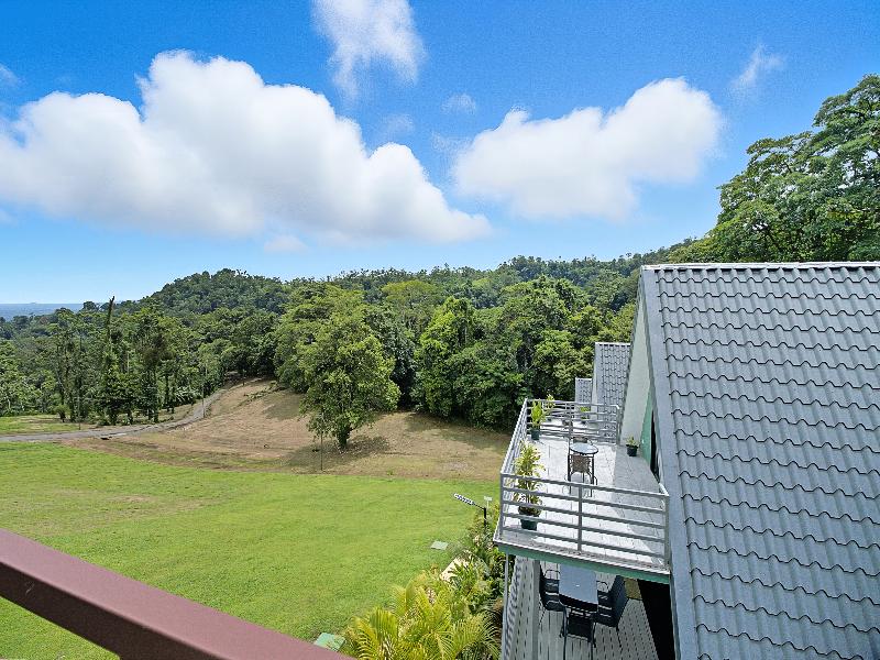 Junglo Resort And Spa image