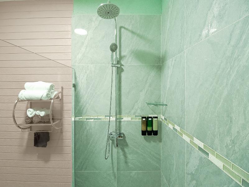 Junglo Resort And Spa image