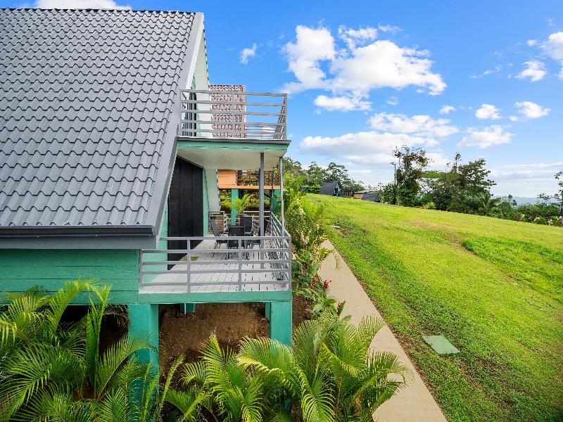 Junglo Resort And Spa image