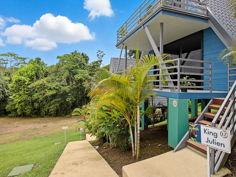 Junglo Resort And Spa image