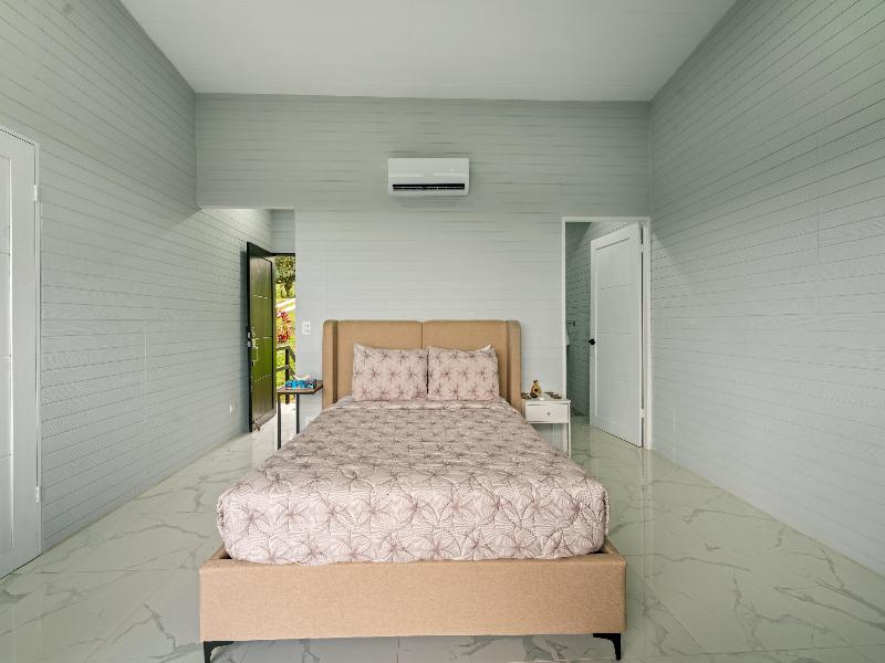 Junglo Resort And Spa image