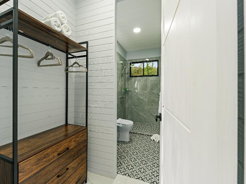 Junglo Resort And Spa image