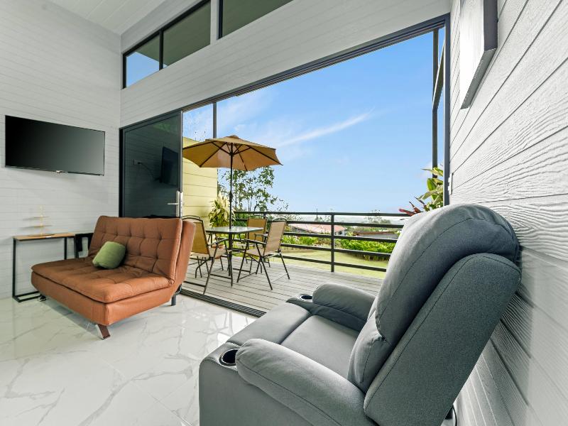 Junglo Resort And Spa image