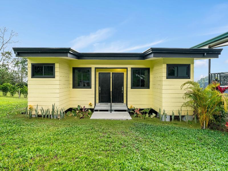 Junglo Resort & Spa image