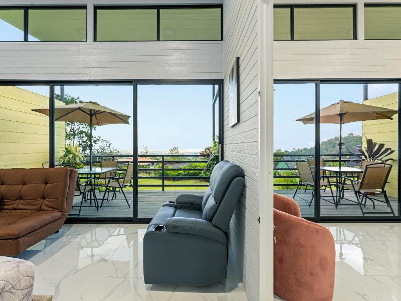 Junglo Resort & Spa image
