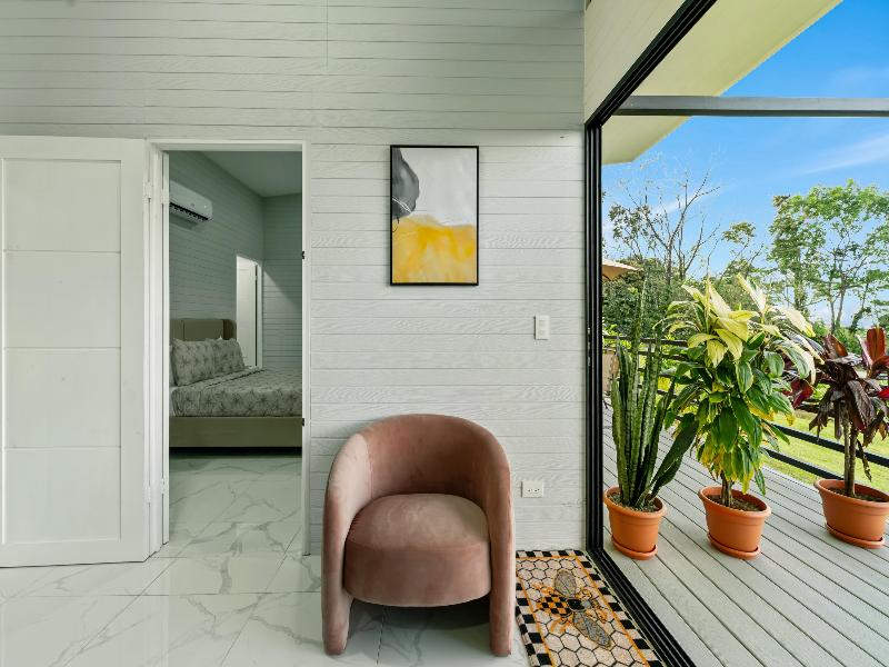 Junglo Resort & Spa image
