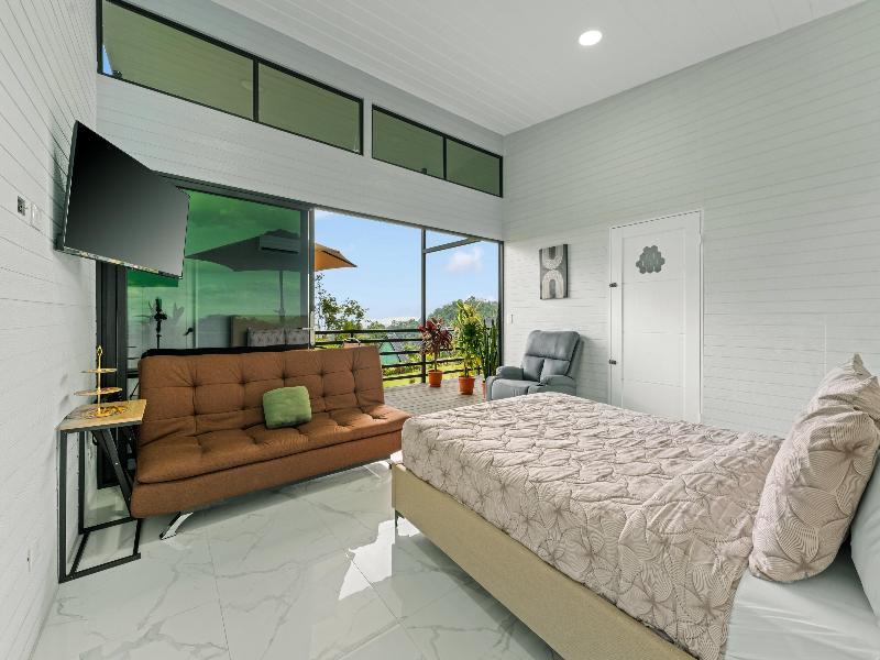 Junglo Resort & Spa image