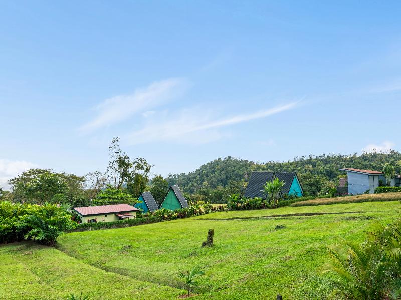 Junglo Resort & Spa image