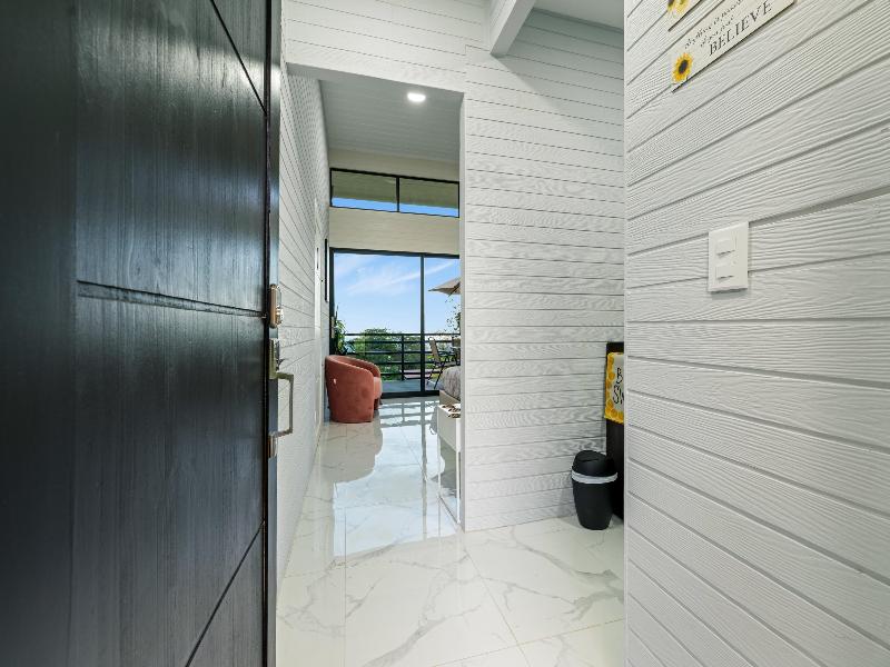 Junglo Resort & Spa image