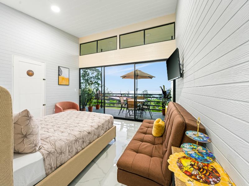 Junglo Resort & Spa image