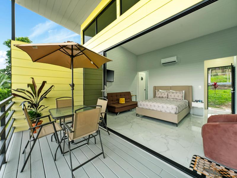 Junglo Resort & Spa image