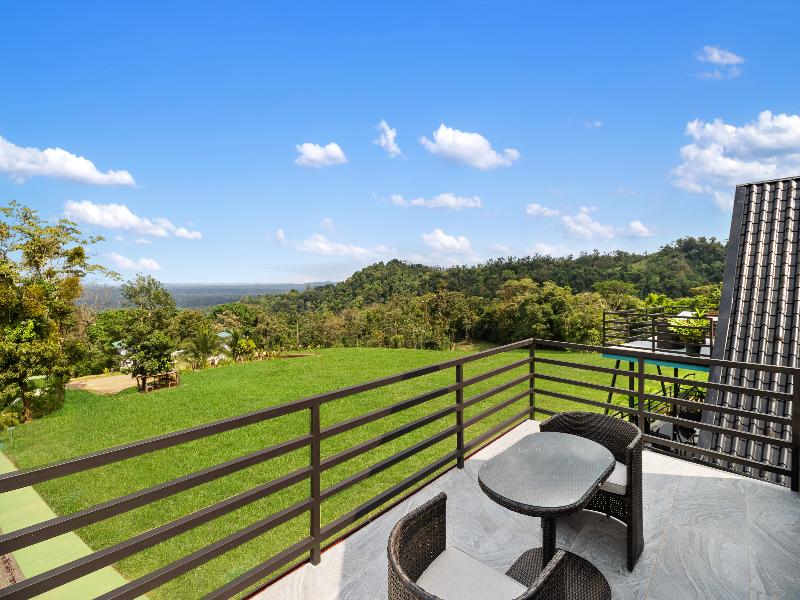 Junglo Resort And Spa image