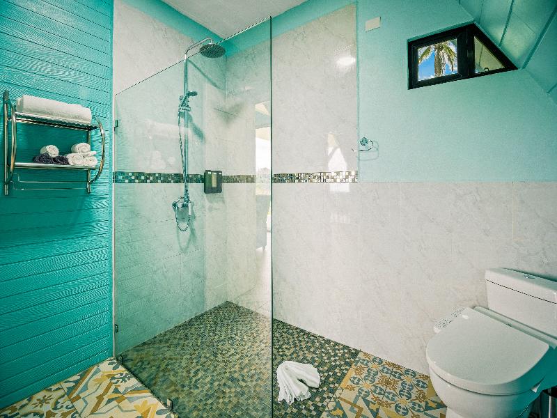 Junglo Resort And Spa image