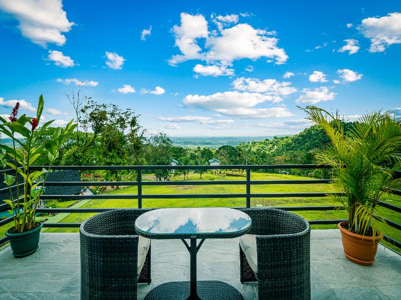 Junglo Resort And Spa image