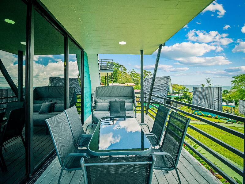 Junglo Resort And Spa image