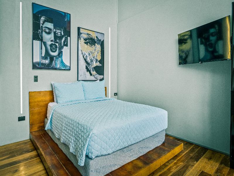 Junglo Resort And Spa image