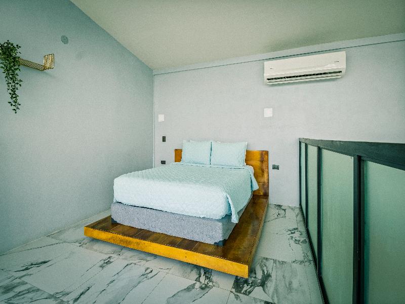 Junglo Resort And Spa image
