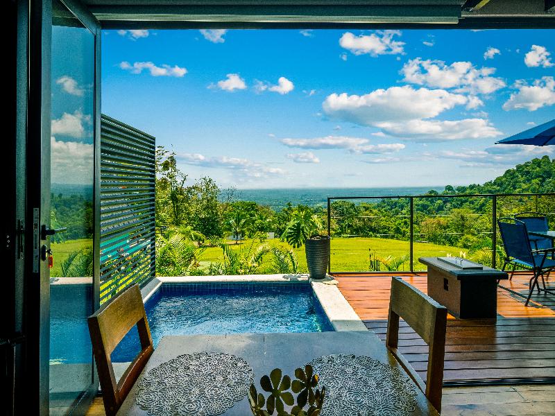 Junglo Resort And Spa image