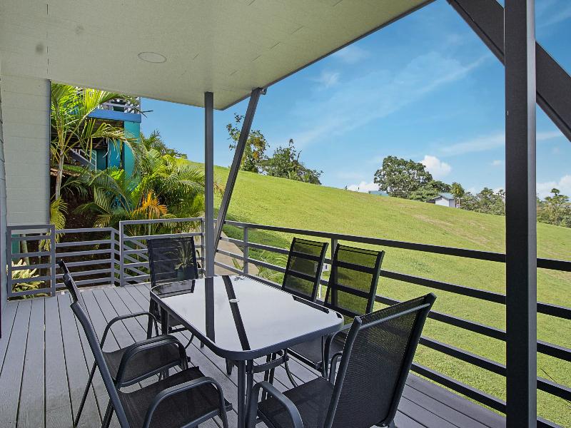 Junglo Resort And Spa image