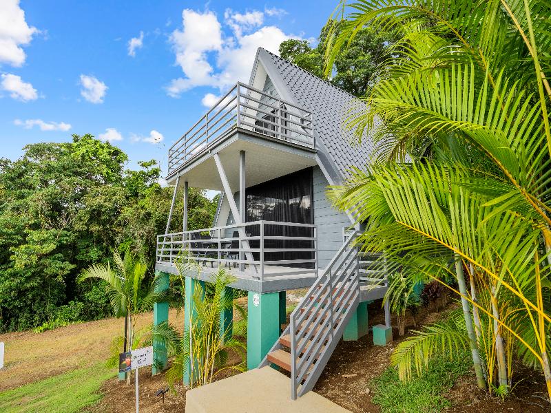 Junglo Resort And Spa image