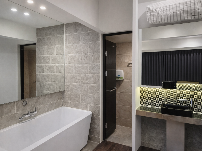 Hearium Hotel image