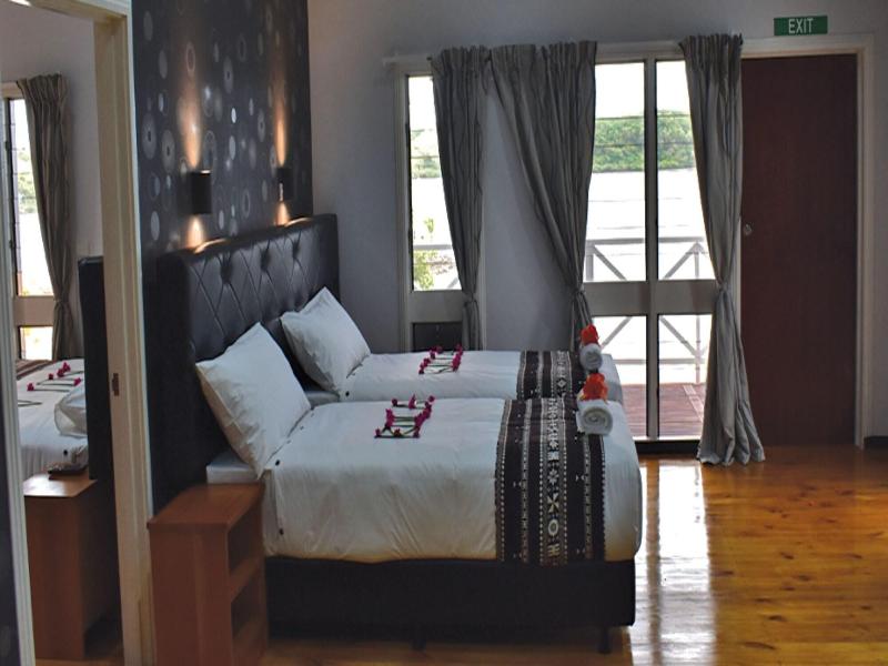 Dua Dua Beach Resort image