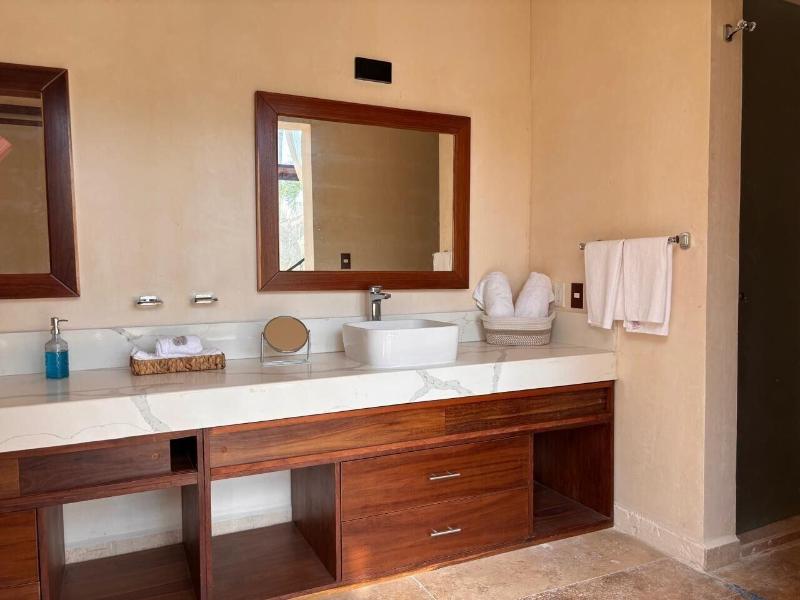 Nalhá Hotel Boutique Y Villas Bacalar image