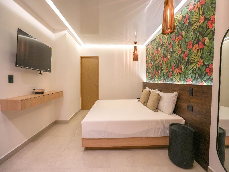 Macondo Quinta Avenida By Ruha image