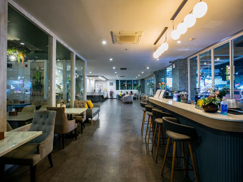 Empress Pattaya Hotel image