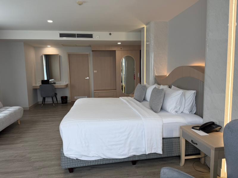 Empress Pattaya Hotel image