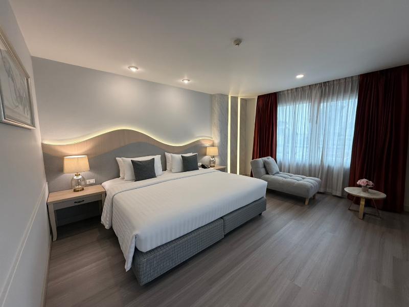 Empress Pattaya Hotel image