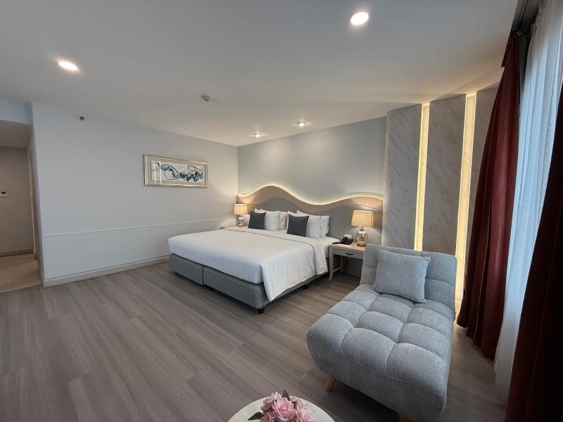 Empress Pattaya Hotel image