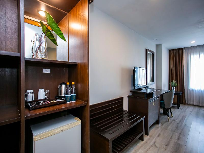 Empress Pattaya Hotel image