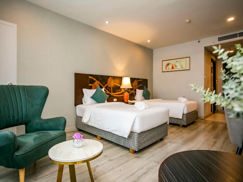 Empress Pattaya Hotel image