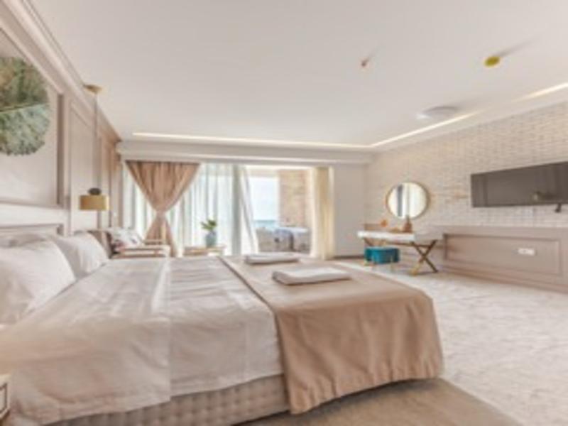 Hotel Plaza image