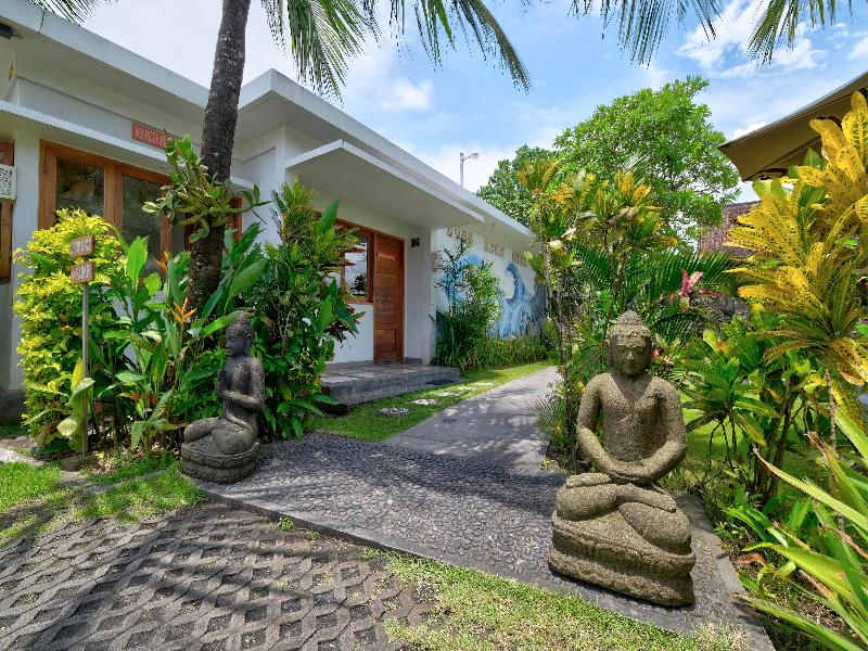 WIDE SANDS Beach Retreat image