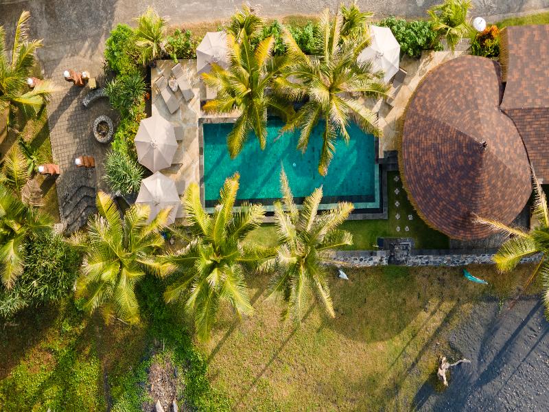 WIDE SANDS Beach Retreat image
