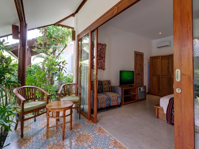 WIDE SANDS Beach Retreat image