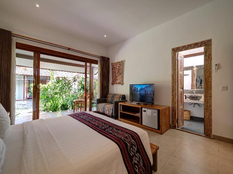 WIDE SANDS Beach Retreat image