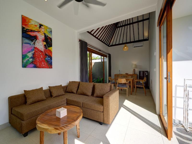 WIDE SANDS Beach Retreat image