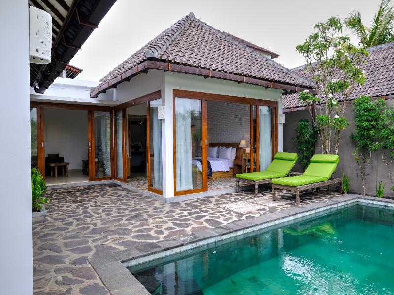 WIDE SANDS Beach Retreat image