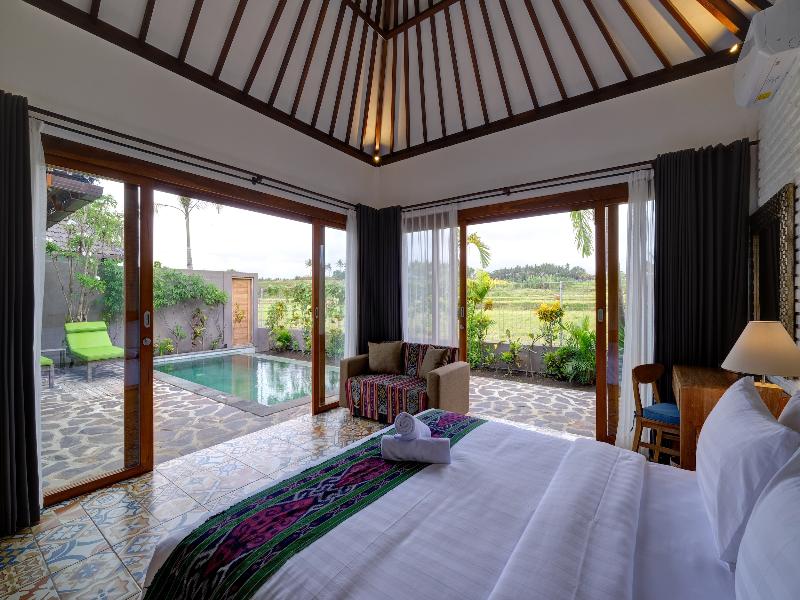 WIDE SANDS Beach Retreat image
