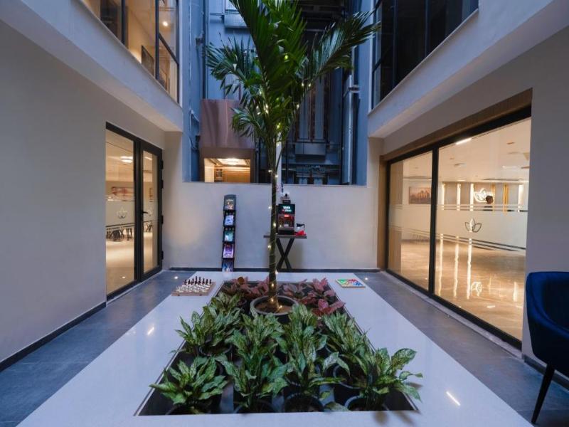 Grand Continent Hotel, Gurugram, Sector 45 image