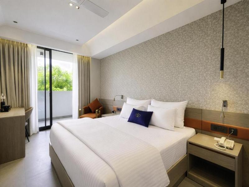 Grand Continent Hotel, Gurugram, Sector 45 image